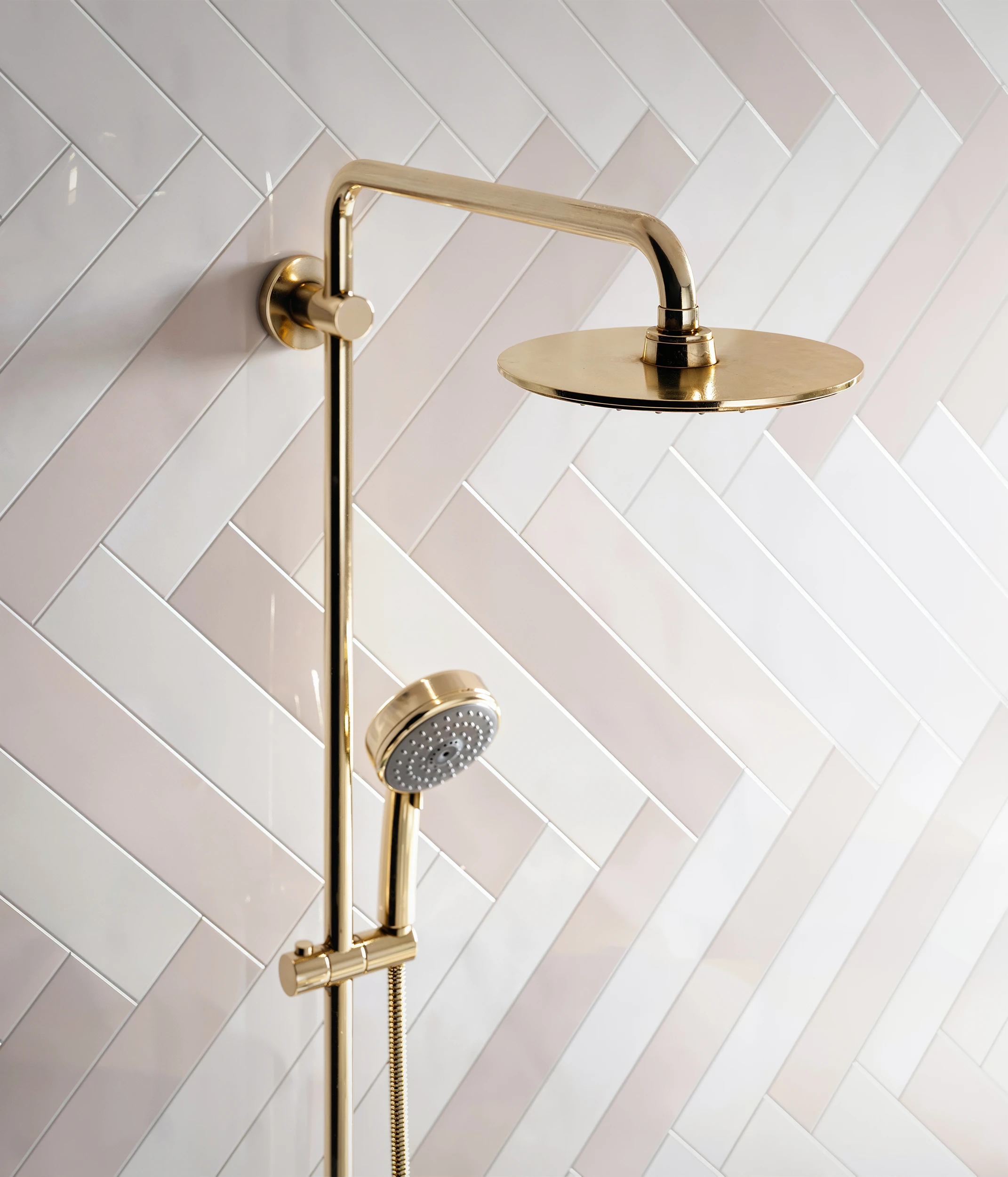 Milise Badezimmer goldene Grohe-Armaturen Pastell - Ansicht 3