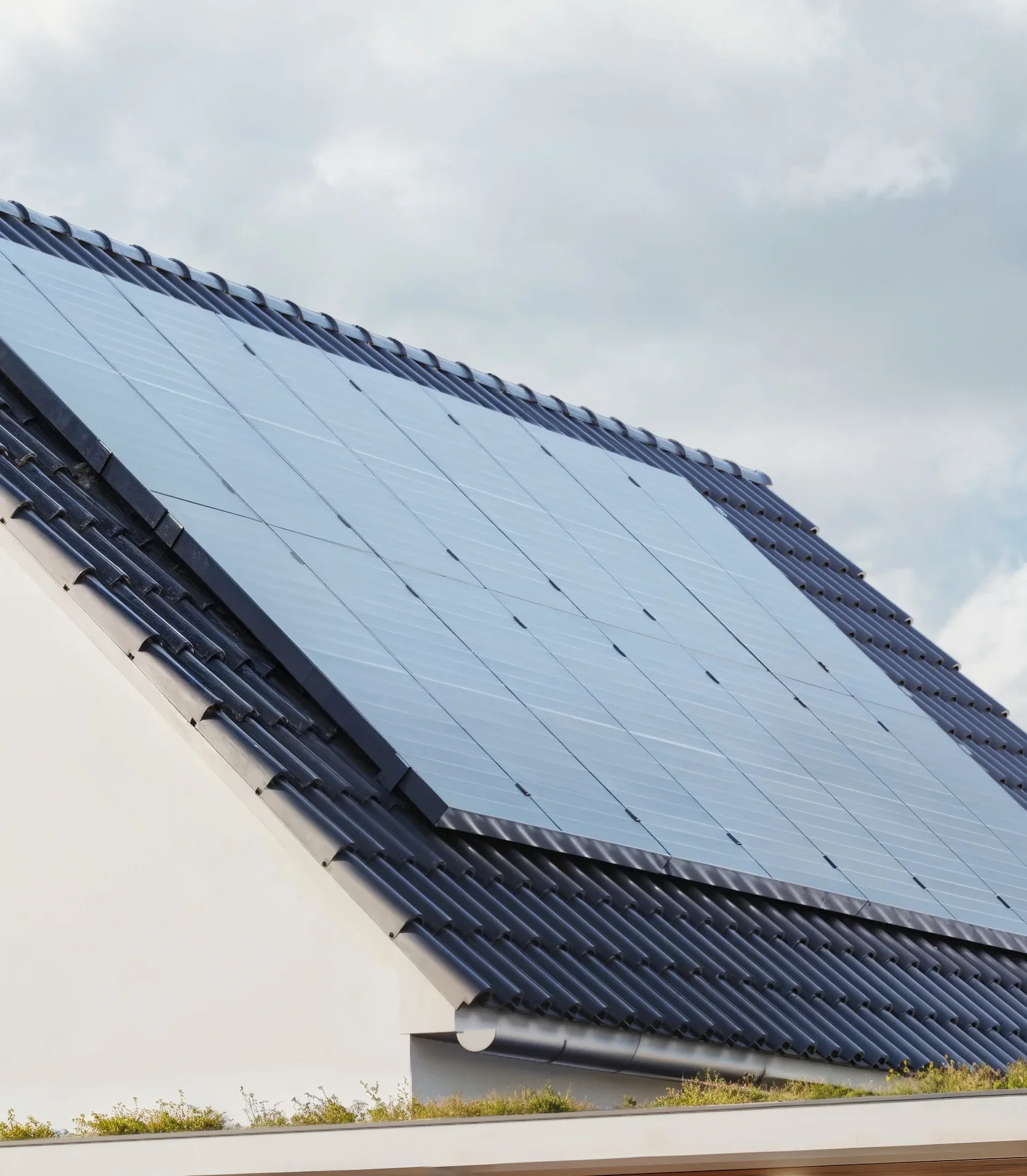 SENEC Solar Wärmepumpe EV-Wallbox Wohnhaus - Ansicht 5